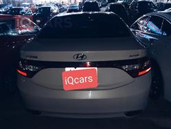 Hyundai Azera
